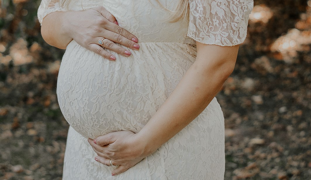 Meike Hinz Fotografie - Shootingbild Babybauch